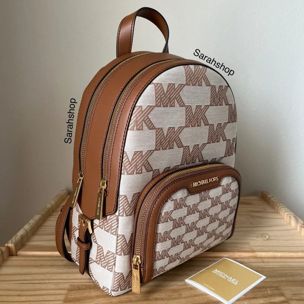 🌼Michael Kors Backpack Set - Picture 12 of 16